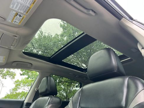 Used 2020 Nissan Murano SL w/ Moonroof Package AWD/4WD image 32