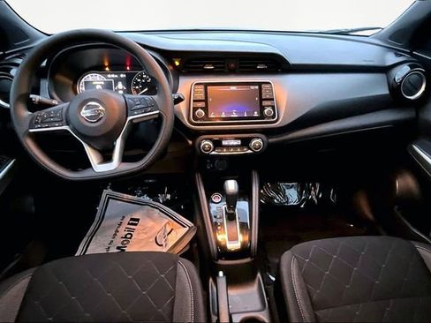 Used 2019 Nissan Kicks SV w/ Exterior Package image 7