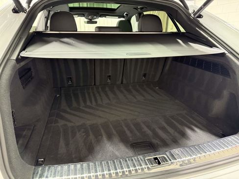 Used 2023 Audi Q8 Premium Plus w/ Premium Plus Package image 20