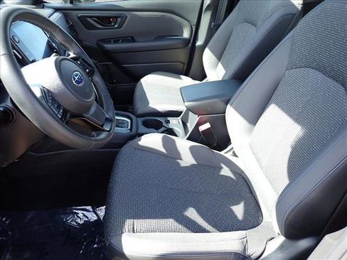 Used 2025 Subaru Forester Premium AWD/4WD image 13