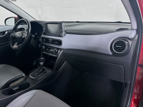 Used 2021 Hyundai Kona Limited FWD image 28