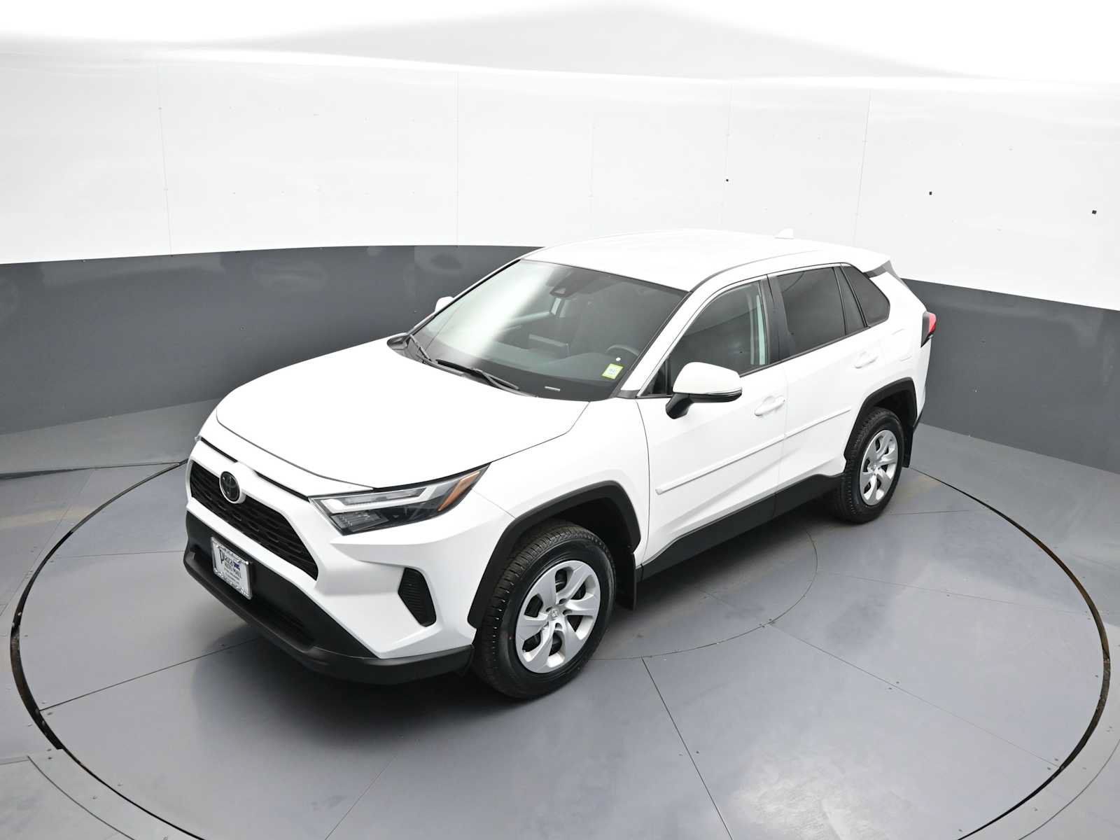 Certified 2023 Toyota RAV4 LE AWD/4WD image 33