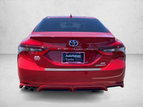 Used 2023 Toyota Camry SE w/ Audio Upgrade Package FWD image 8