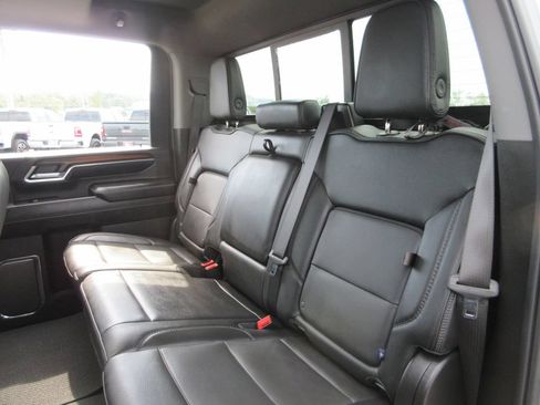 Used 2024 GMC Sierra 2500 Denali w/ Denali Reserve Package AWD/4WD image 25