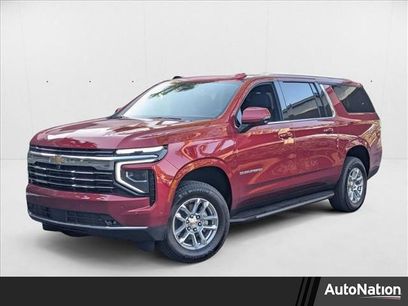 New 2025 Chevrolet Suburban LT w/ Comfort Package