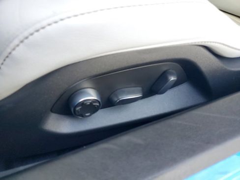 Used 2023 Chevrolet Corvette Stingray Preferred Conv w/ Z51 Performance Package image 13