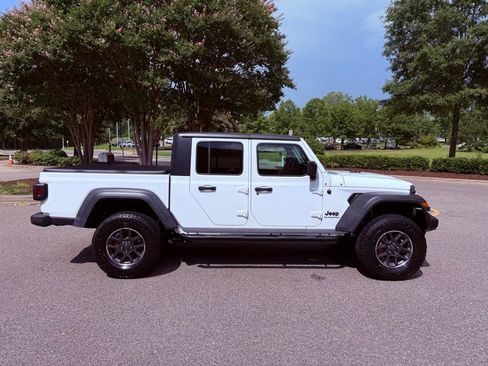 Used 2020 Jeep Gladiator Sport w/ Quick Order Package 24S AWD/4WD image 14