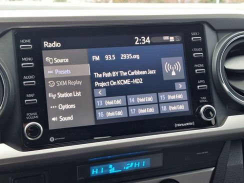 Used 2021 Toyota Tacoma SR5 image 19