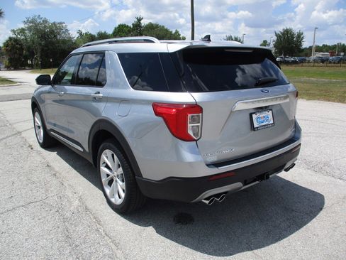 New 2024 Ford Explorer Platinum w/ Technology Package image 5