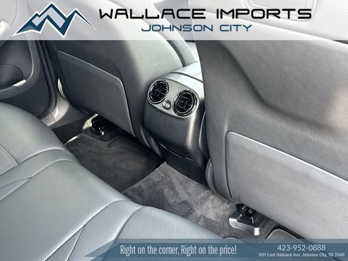 Used 2019 Mercedes-Benz GLC 300 4MATIC image 42