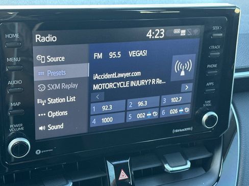 Used 2022 Toyota Corolla Cross XLE w/ Black Badges Package (TMS) image 16