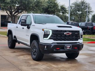 New 2026 Chevrolet Silverado 2500 ZR2 video 2