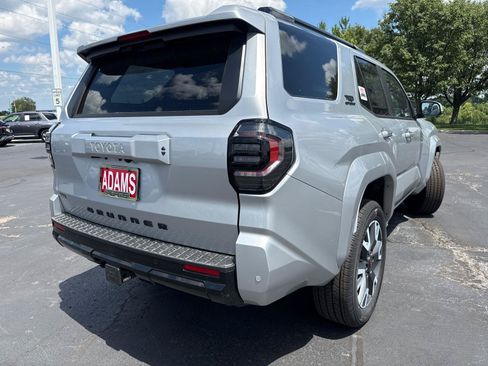 Used 2026 Toyota 4Runner TRD Sport Premium AWD/4WD image 9
