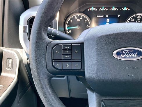 Used 2022 Ford F150 XLT AWD/4WD image 12