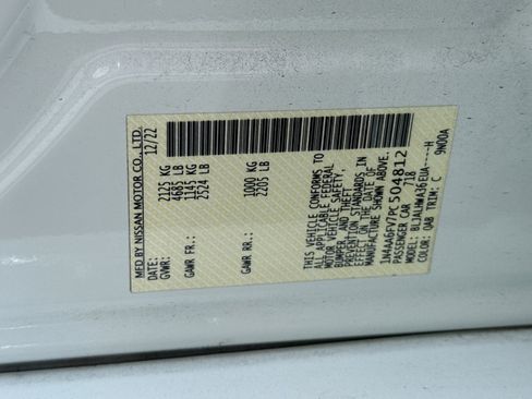Used 2023 Nissan Maxima Platinum w/ Sport Mat Group FWD image 38