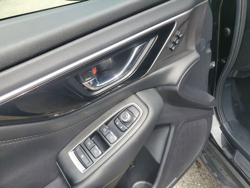 Used 2022 Subaru Outback Limited image 12