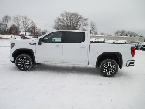 New 2026 GMC Sierra 1500 AT4 w/ AT4 Premium Package image 8