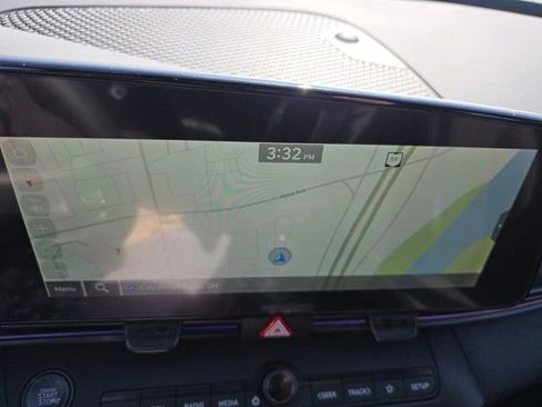 Certified 2025 Hyundai Elantra SEL image 4