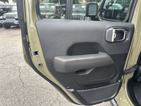 New 2025 Jeep Wrangler Rubicon w/ XTREMEE 35" Tire Package image 20