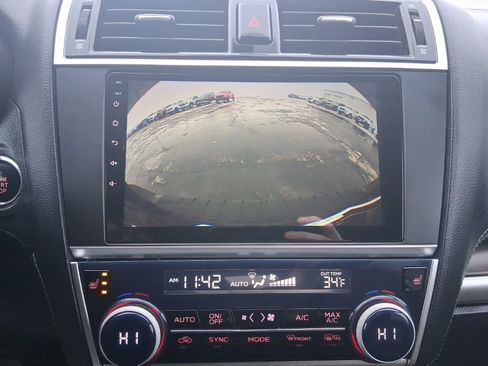 Used 2019 Subaru Outback 3.6R Touring image 28