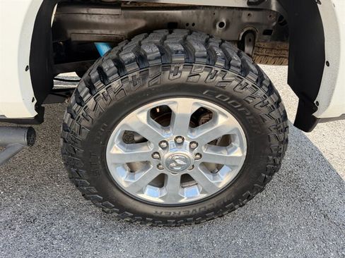 Used 2019 RAM 2500 Laramie AWD/4WD image 15