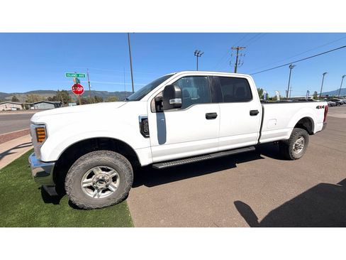 Used 2018 Ford F350 XLT AWD/4WD image 6