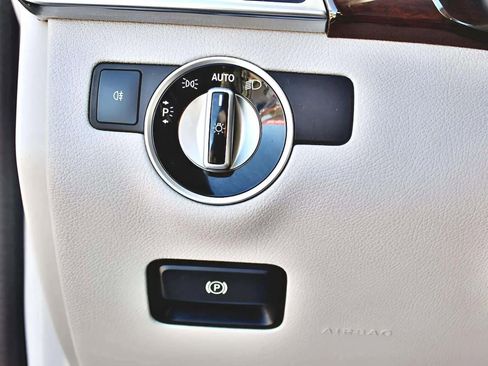 Used 2013 Mercedes-Benz ML 350 4MATIC image 19