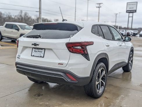 New 2026 Chevrolet Trax RS w/ Driver Confidence Package image 7