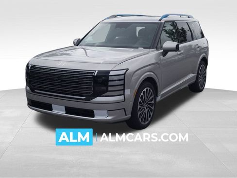 Certified 2026 Hyundai Palisade Calligraphy FWD image 1
