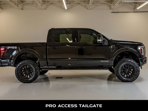 Used 2025 Ford F150 Lariat w/ Equipment Group 502A High image 11