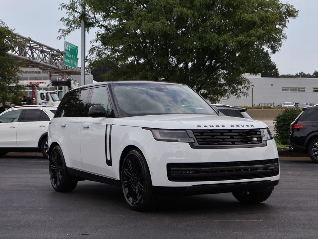 New 2026 Land Rover Range Rover SE AWD/4WD image 3
