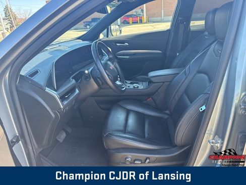 Used 2024 Cadillac XT4 Premium Luxury FWD image 28