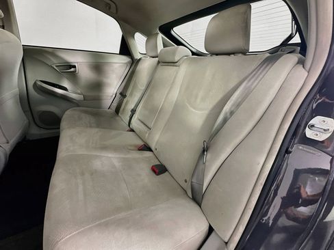 Used 2012 Toyota Prius Two FWD image 22