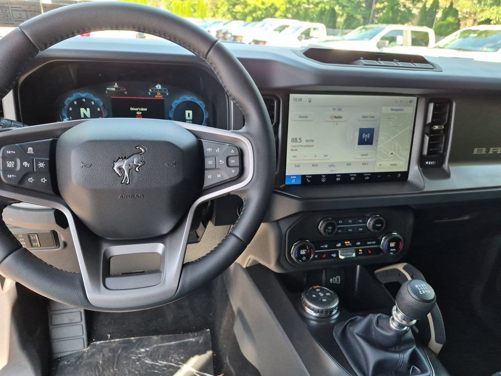 New 2026 Ford Bronco Badlands AWD/4WD image 22