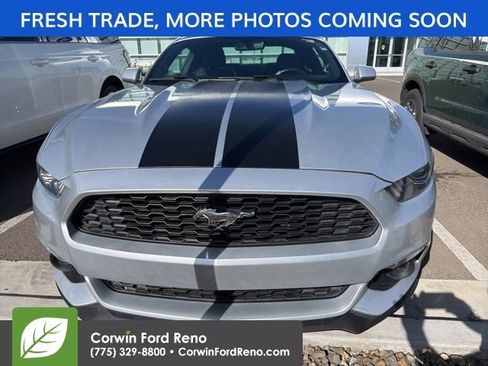 Used 2016 Ford Mustang Coupe RWD image 2