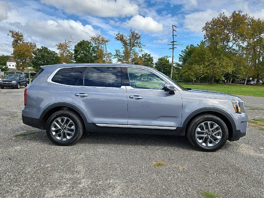 Certified 2024 Kia Telluride LX AWD/4WD image 8
