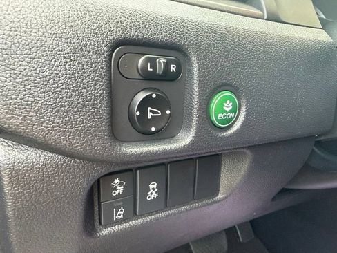 Used 2019 Honda Passport Sport image 16