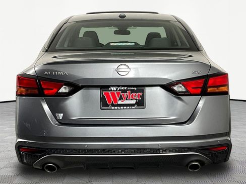 Certified 2024 Nissan Altima 2.5 SV w/ SV Premium Package FWD image 5