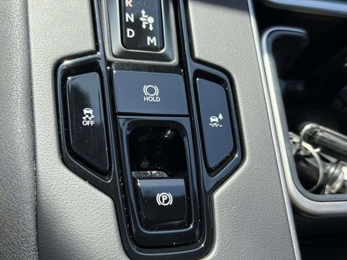 Used 2025 Lexus TX 500h AWD w/ Technology Package image 21