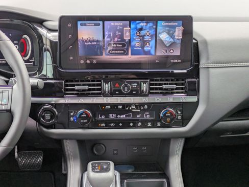 New 2026 Nissan Pathfinder Platinum image 21