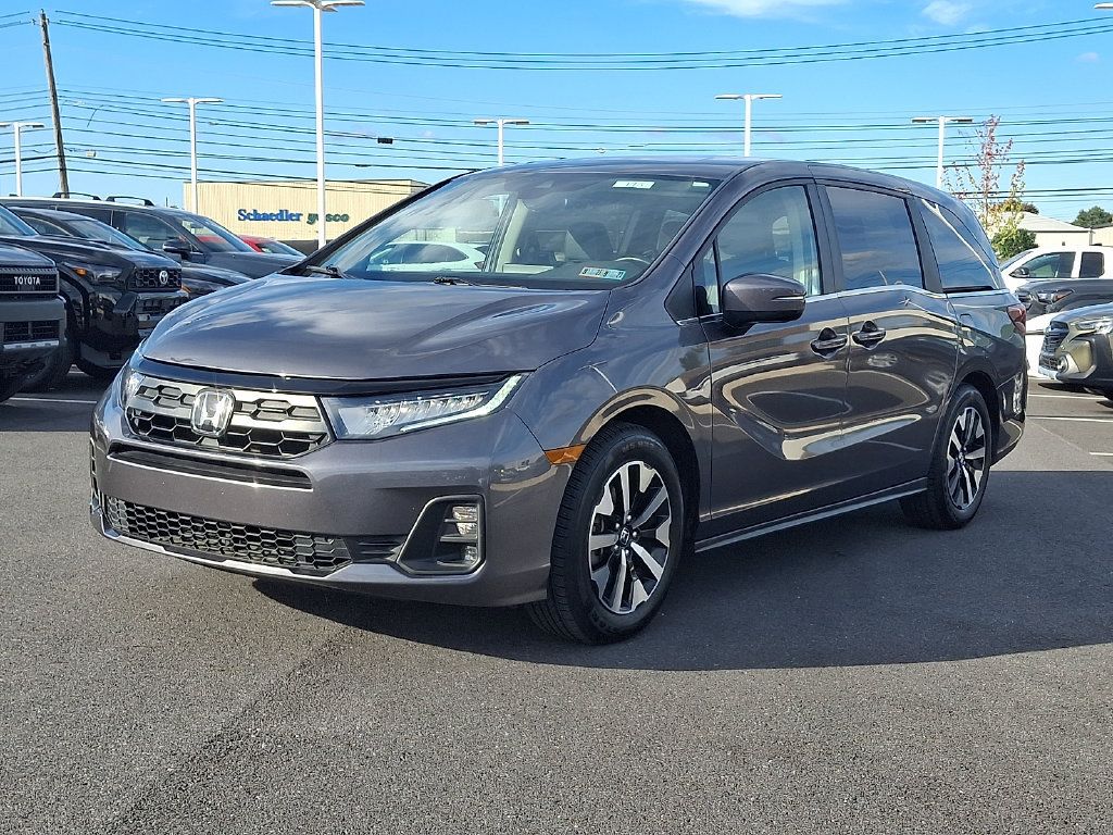 Used 2025 Honda Odyssey EX-L image 3