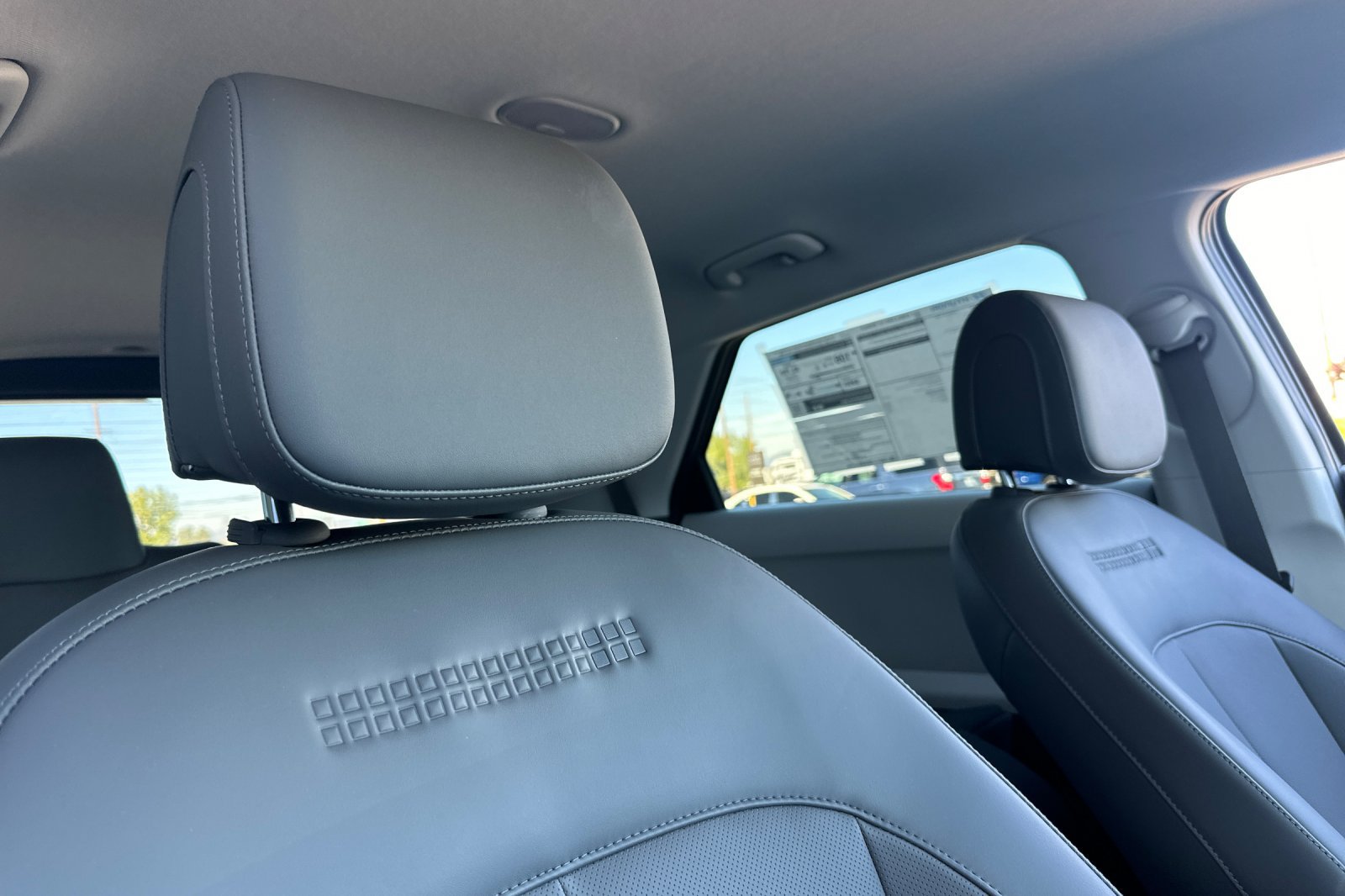 New 2027 Hyundai Ioniq 5 SEL AWD/4WD image 17