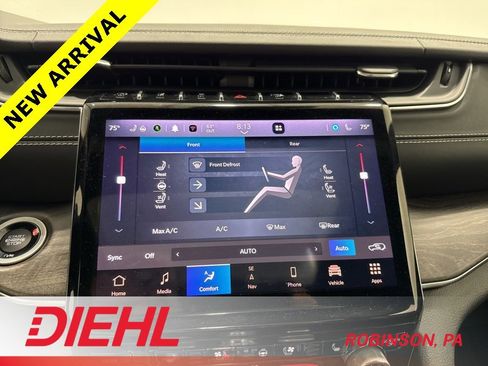 Used 2023 Jeep Grand Cherokee L Overland image 37