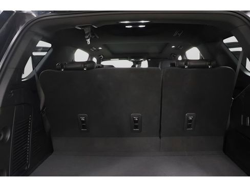 Used 2023 Chevrolet Tahoe High Country image 30