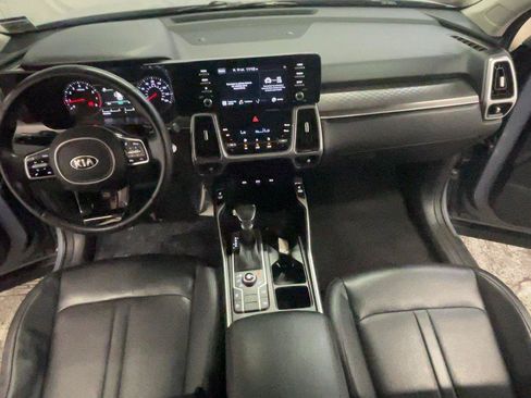 Used 2021 Kia Sorento S w/ Panoramic Sunroof Package AWD/4WD image 25