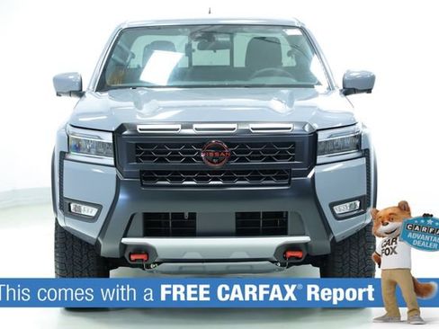 Used 2025 Nissan Frontier PRO-4X w/ Pro Convenience Package AWD/4WD image 2