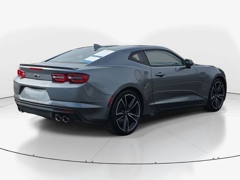 Used 2021 Chevrolet Camaro LT image 5