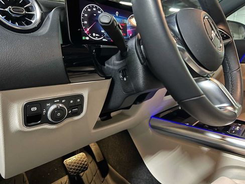 Certified 2026 Mercedes-Benz GLA 250 4MATIC image 27
