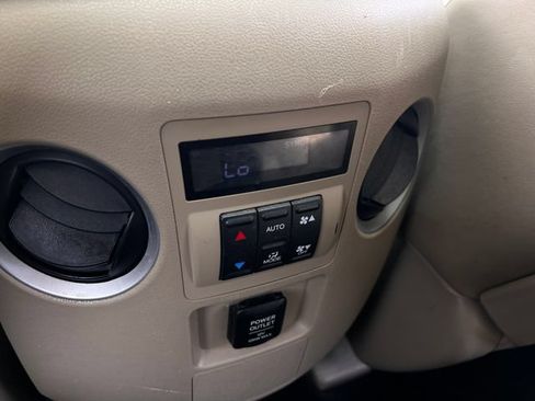 Used 2009 Honda Pilot EX-L image 17