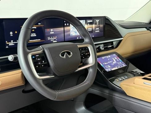 Used 2025 INFINITI QX80 Luxe RWD image 49